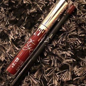 Kylie Cosmetics - Merry lip kit